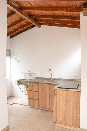 Apartamento en venta Antioquia Medellín La Colina 43 m2 Habitaciones 1 Baños 1 Garajes 0 Precio $195000000