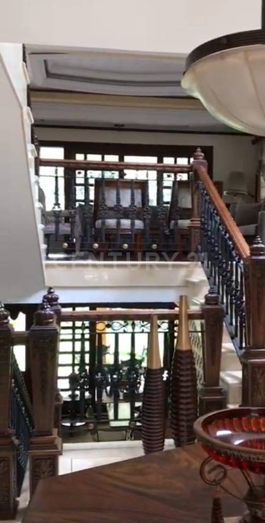 Casa en venta Antioquia Medellín Patio Bonito 993 m2 Habitaciones 5 Baños 4 Garajes 3 Precio $3750000000