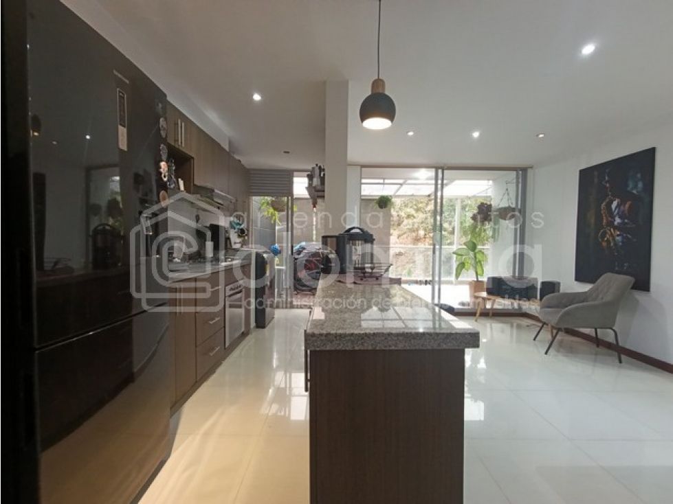 Apartamento en venta Antioquia Sabaneta Vegas De La Doctora 106 m2 Habitaciones 3 Baños 2 Garajes 2 Precio $650000000