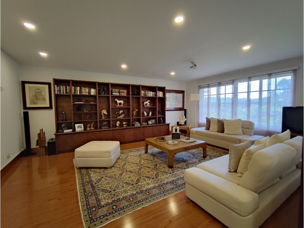 Casa en venta Antioquia Medellín Medellín 700 m2 Habitaciones 3 Baños 4 Garajes 10 Precio $11000000000