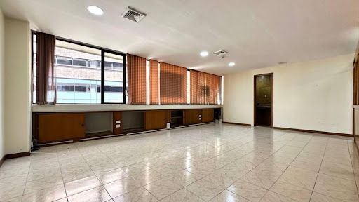 Oficina en arriendo Antioquia Medellín Villa Carlota 60 m2 Habitaciones 0 Baños 1 Garajes 1 Precio $3700000