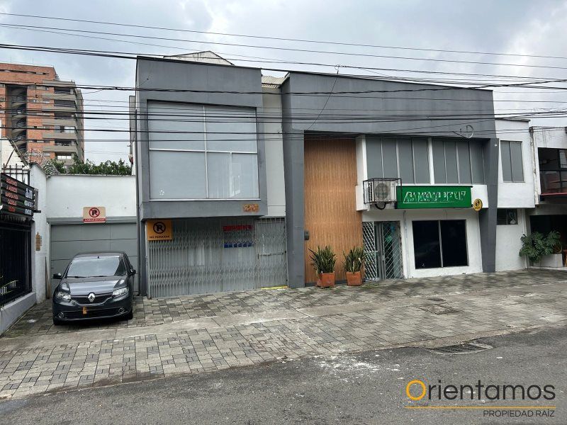 Casa en arriendo Antioquia Medellín Campo Valdes No1 480 m2 Habitaciones 5 Baños 5 Garajes 4 Precio $19500000