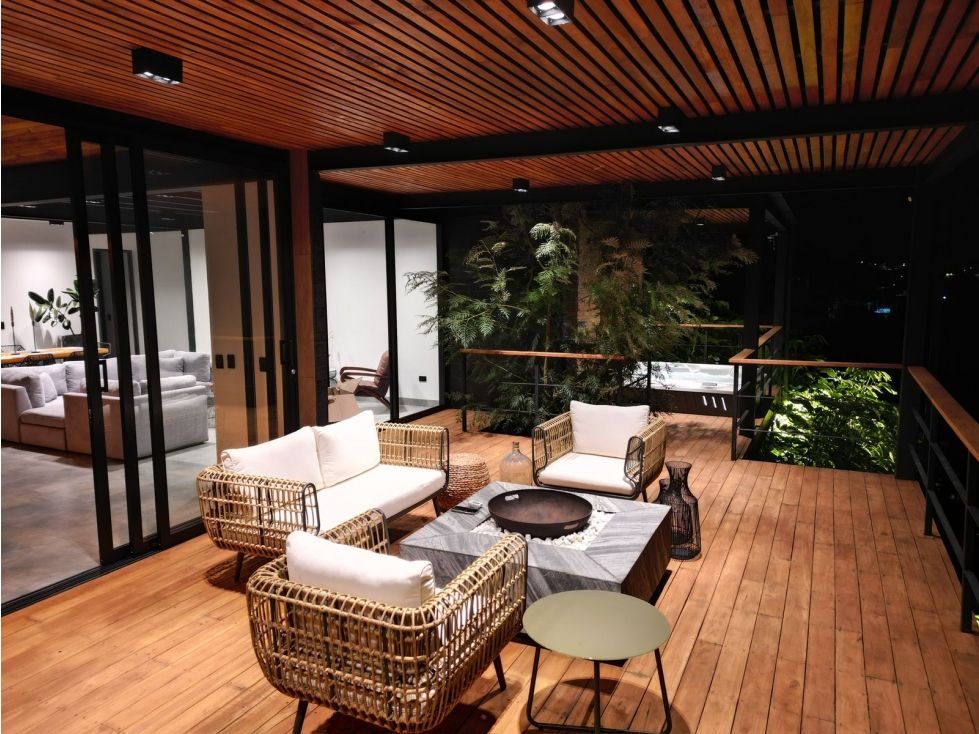 Finca en venta Antioquia Rionegro Rionegro 340 m2 Habitaciones 3 Baños 4 Garajes 2 Precio $1700000000