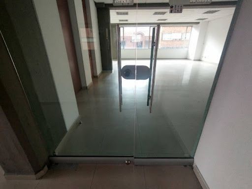 Oficina en arriendo Cundinamarca Bogotá Lago Gaitan 100 m2 Habitaciones 0 Baños 1 Garajes 1 Precio $5179477