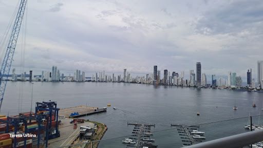 Oficina en venta Bolívar Cartagena Manga 49 m2 Habitaciones 0 Baños 1 Garajes 1 Precio $350000000