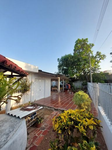 Casa en venta Bolívar Turbaco Cam Arjona 455 m2 Habitaciones 3 Baños 2 Garajes 1 Precio $400000000