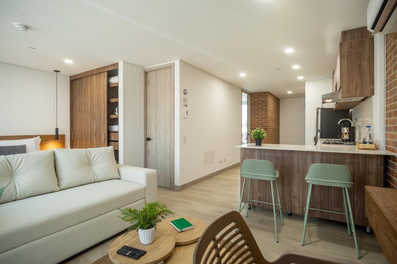 Apartaestudio en arriendo Antioquia Medellín Laureles 42 m2 Habitaciones 1 Baños 2 Garajes 1 Precio $3800000