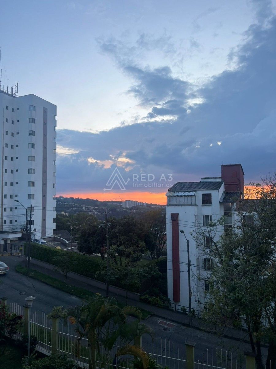 Apartamento en venta Risaralda Pereira Urbanizacion Barlovento 70 m2 Habitaciones 2 Baños 1 Garajes 1 Precio $320000000