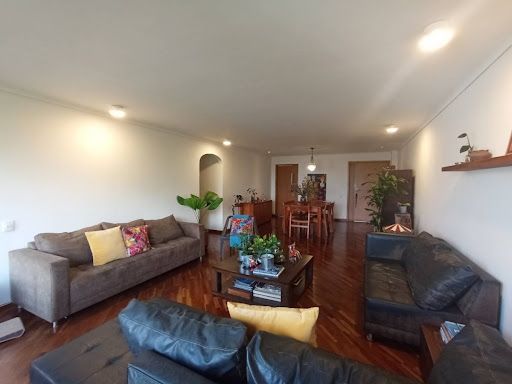 Apartamento en arriendo Antioquia Medellín El Tesoro 149 m2 Habitaciones 3 Baños 4 Garajes 2 Precio $6500000