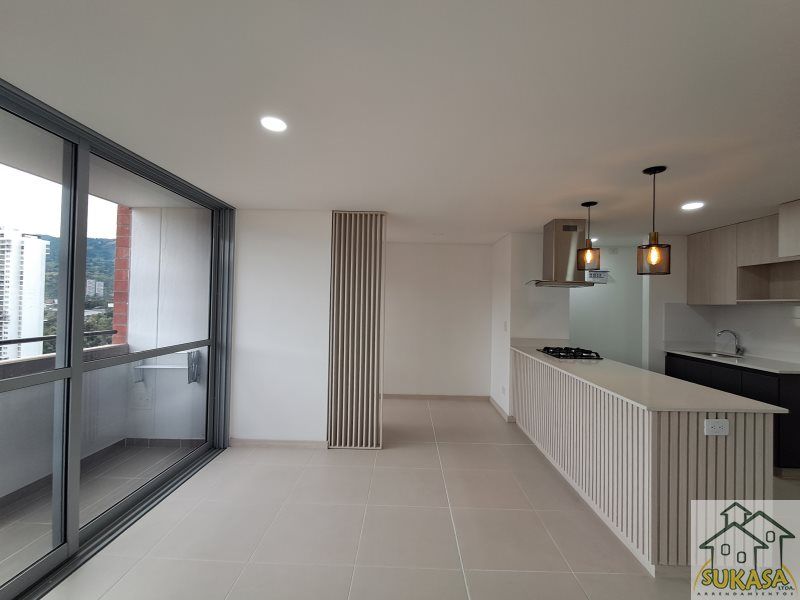 Apartaestudio en arriendo o venta Antioquia Itagüí Ditaires 67 m2 Habitaciones 1 Baños 2 Garajes 0 Precio venta $600000000 Precio arriendo $2843851