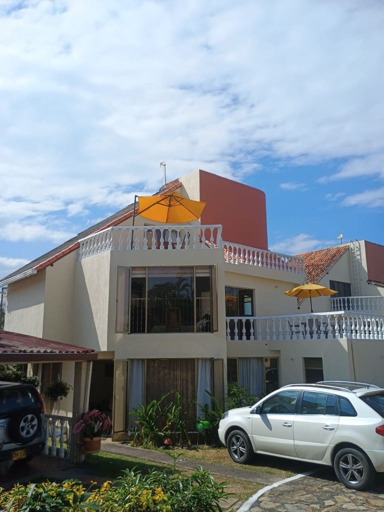 Casa en venta Cundinamarca La Mesa Cn Altavista Et Iii 237 m2 Habitaciones 5 Baños 4 Garajes 1 Precio $599000000