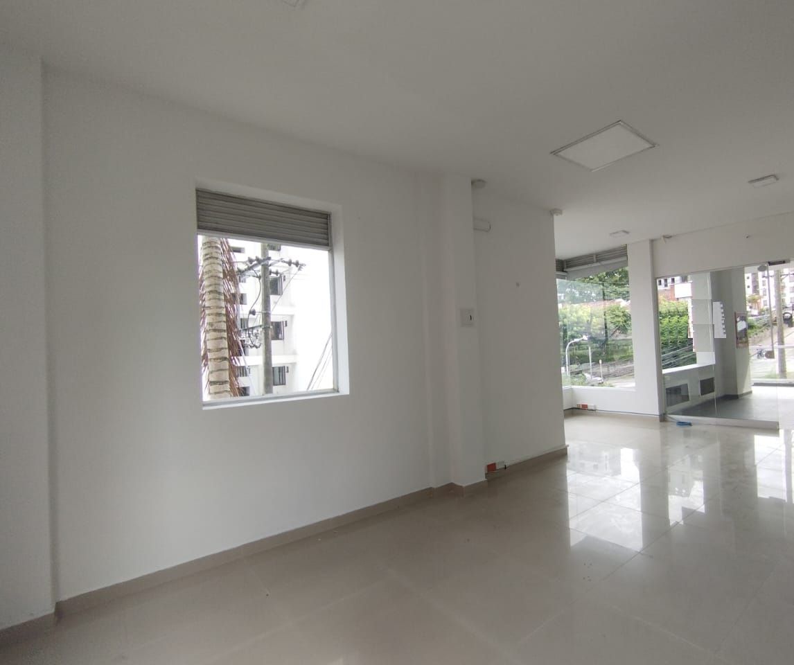Local Comercial en arriendo Risaralda Pereira Los Alamos 41 m2 Habitaciones 2 Baños 2 Garajes 0 Precio $2300000