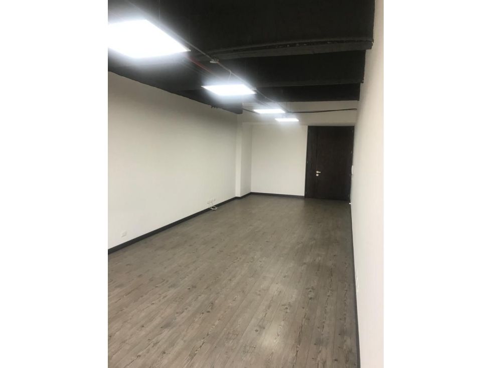 Oficina en venta Cundinamarca Bogotá Bella Suiza 41 m2 Habitaciones 0 Baños 0 Garajes 0 Precio $440000000