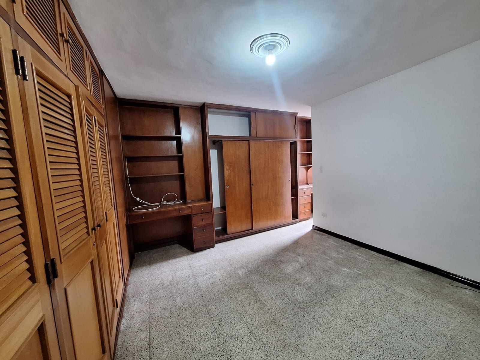 Apartamento en venta Antioquia Medellín Caribe 130 m2 Habitaciones 3 Baños 2 Garajes 1 Precio $520000000