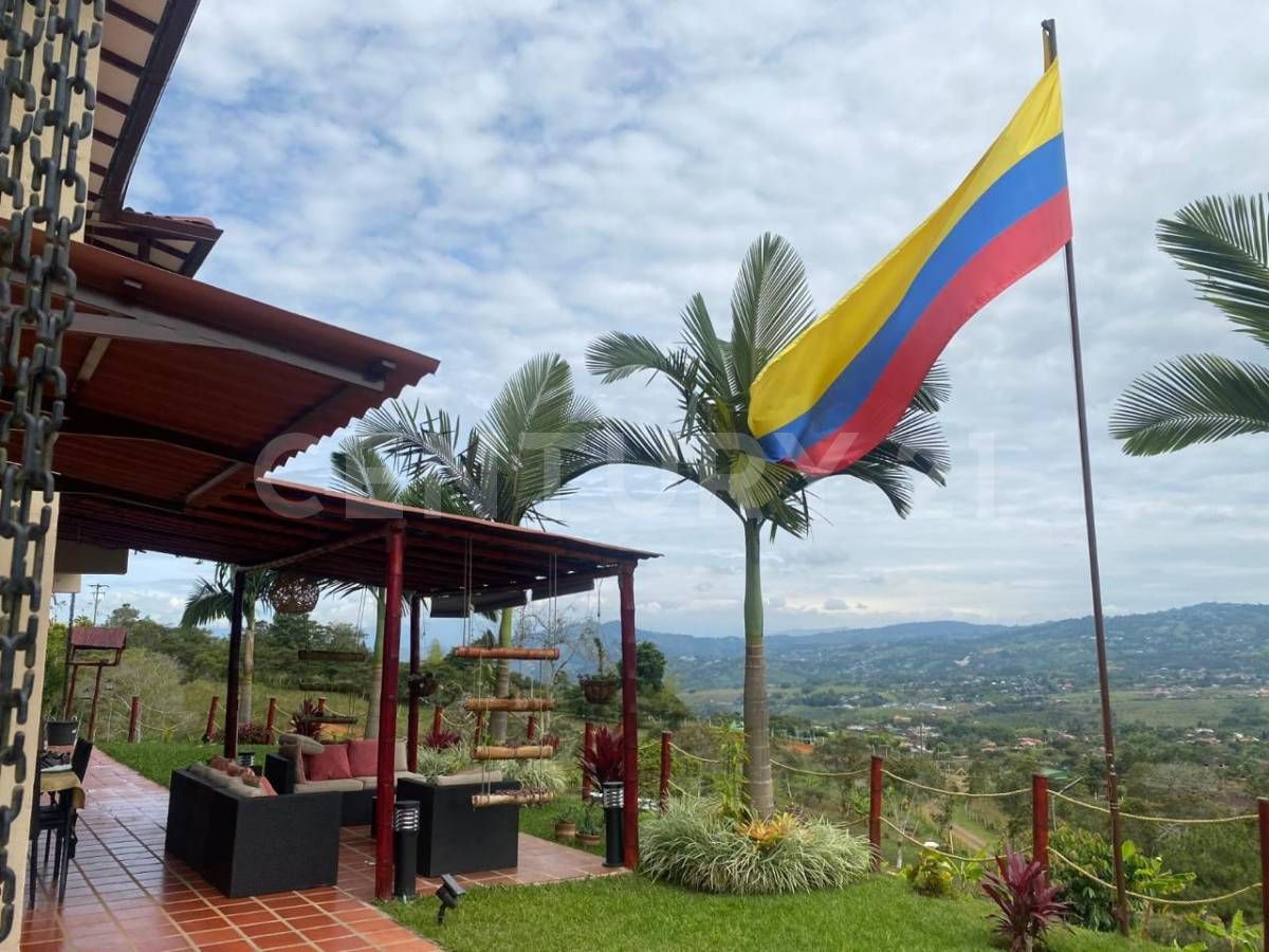 Finca en venta Valle Del Cauca Dagua Dagua 280 m2 Habitaciones 3 Baños 3 Garajes 2 Precio $1500000000