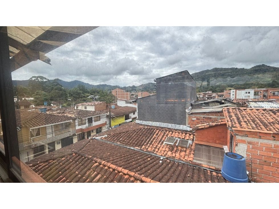 Apartamento en venta Antioquia La Ceja Cuatro Esquinas 68 m2 Habitaciones 2 Baños 1 Garajes 0 Precio $260000000