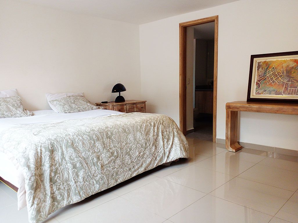 Apartamento en arriendo Antioquia Medellín San Lucas 190 m2 Habitaciones 3 Baños 3 Garajes 2 Precio $7800000