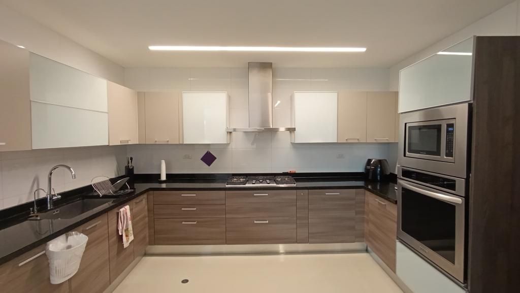 Apartamento en venta Atlántico Barranquilla Altos Del Prado 340 m2 Habitaciones 3 Baños 4 Garajes 2 Precio $3500000000