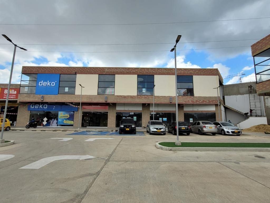 Local en arriendo Atlántico Soledad Estadio 600 m2 Habitaciones 0 Baños 0 Garajes 0 Precio $11000000