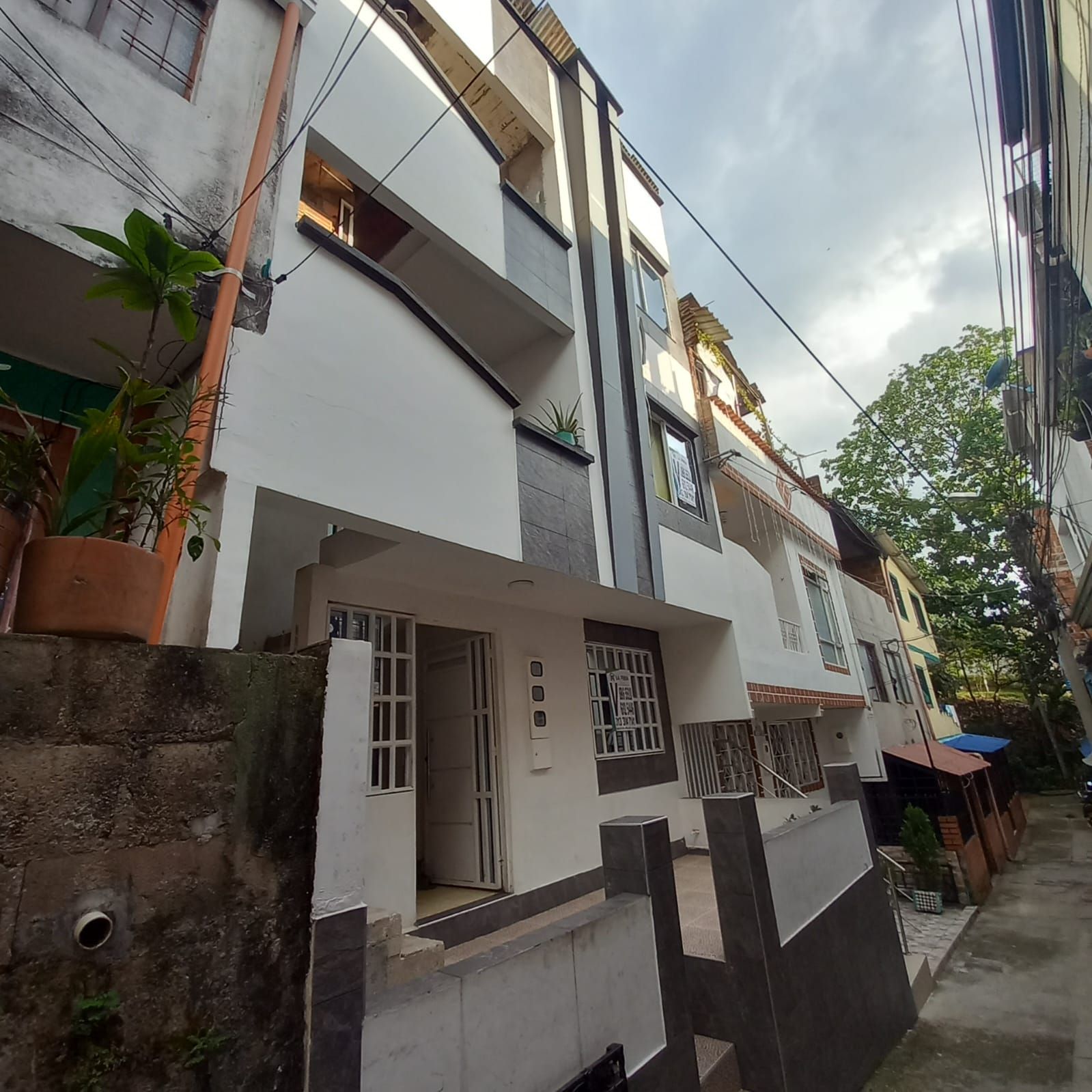 Edificio en venta Santander Piedecuesta San Rafael 171 m2 Habitaciones 6 Baños 4 Garajes 0 Precio $400000000