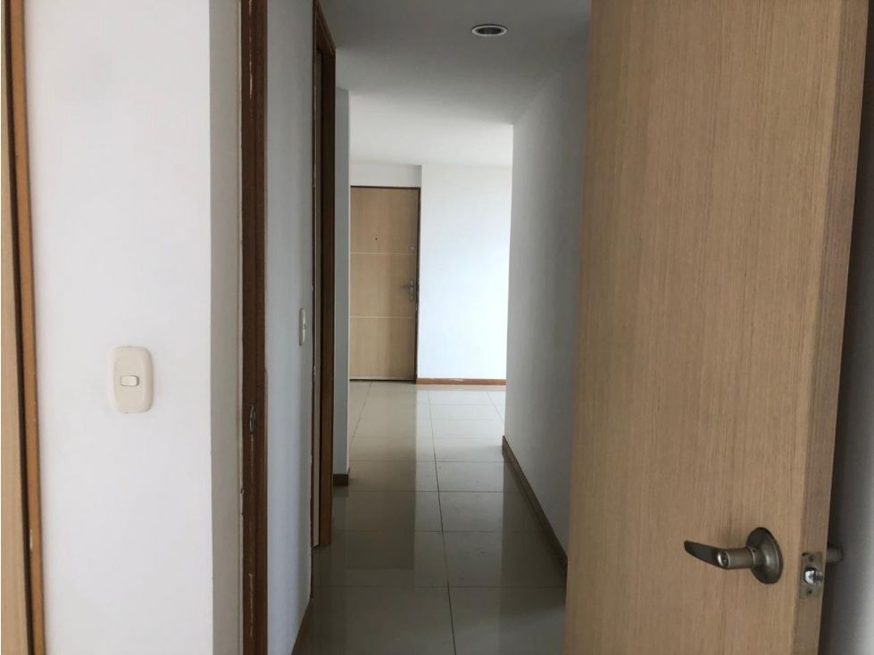 Apartamento en venta Antioquia Rionegro Rionegro 70 m2 Habitaciones 3 Baños 2 Garajes 1 Precio $420000000