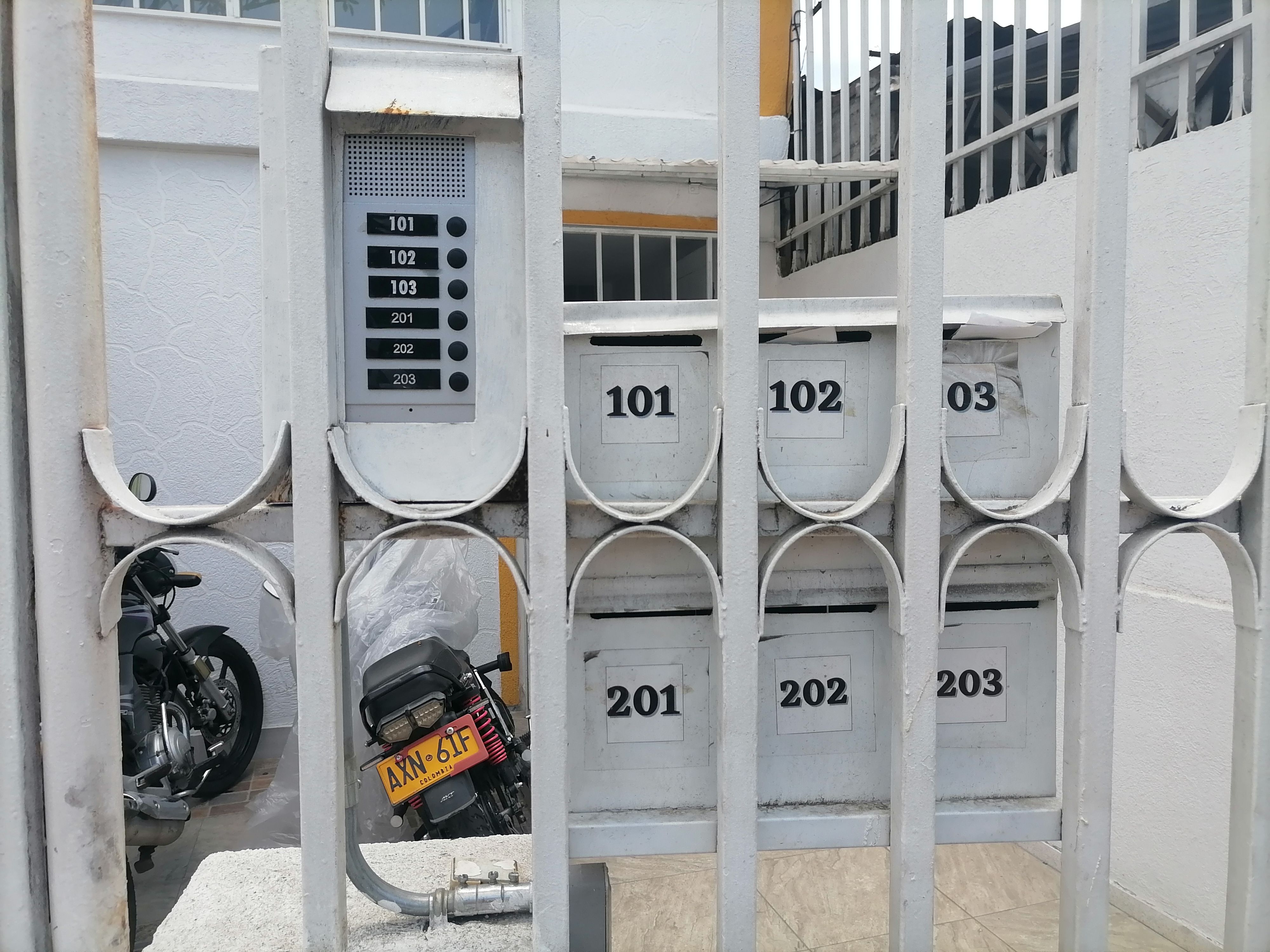 Edificio en venta Valle Del Cauca Cali Alfonso López Iii Etapa 495 m2 Habitaciones 12 Baños 6 Garajes 1 Precio $550000000