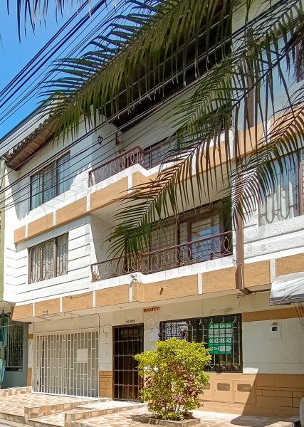 Casa en arriendo Antioquia Medellín Rosales 140 m2 Habitaciones 4 Baños 2 Garajes 0 Precio $3950000