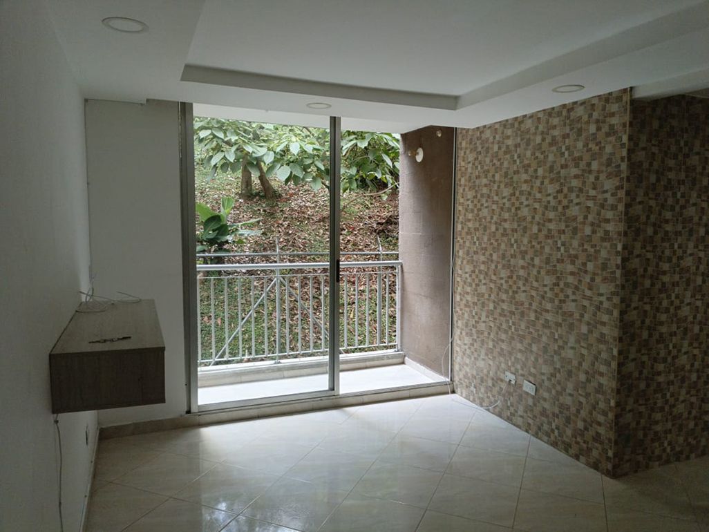 Apartamento en arriendo Antioquia Medellín La Hondonada 45 m2 Habitaciones 2 Baños 2 Garajes 0 Precio $1950000