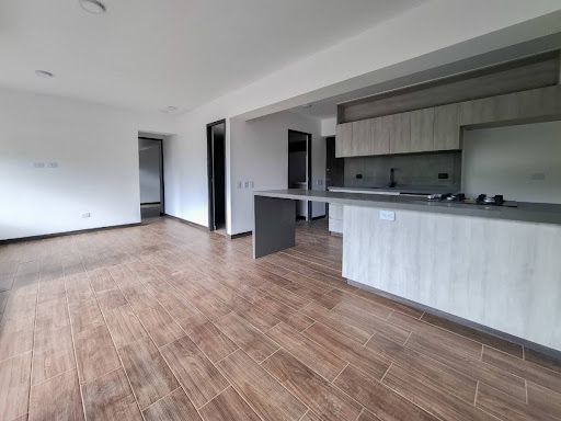 Apartamento en arriendo Antioquia El Retiro El Retiro 72 m2 Habitaciones 2 Baños 2 Garajes 1 Precio $3000000