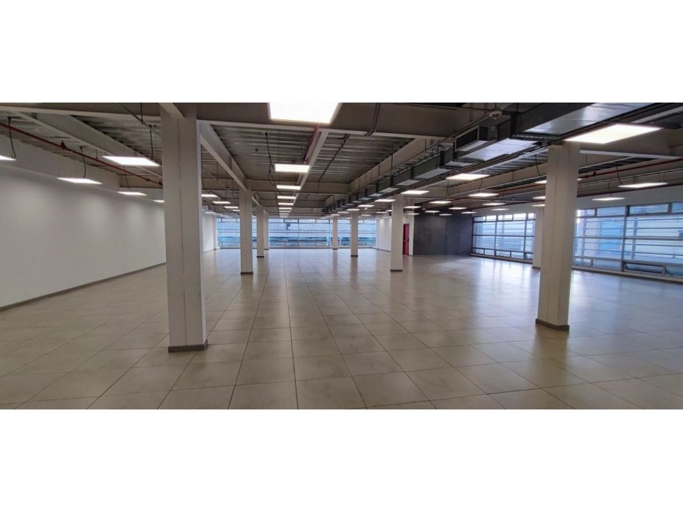 Oficina en arriendo Cundinamarca Bogotá Santa Cecilia 1050 m2 Habitaciones 0 Baños 10 Garajes 18 Precio $61616000