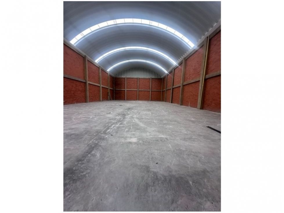 Bodega en arriendo Cundinamarca Zipaquirá La Floresta 1314 m2 Habitaciones 0 Baños 6 Garajes 12 Precio $23550000