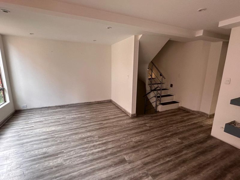 Casa en venta Cundinamarca Bogotá Senderos Del Salitre 110 m2 Habitaciones 3 Baños 3 Garajes 2 Precio $850000000