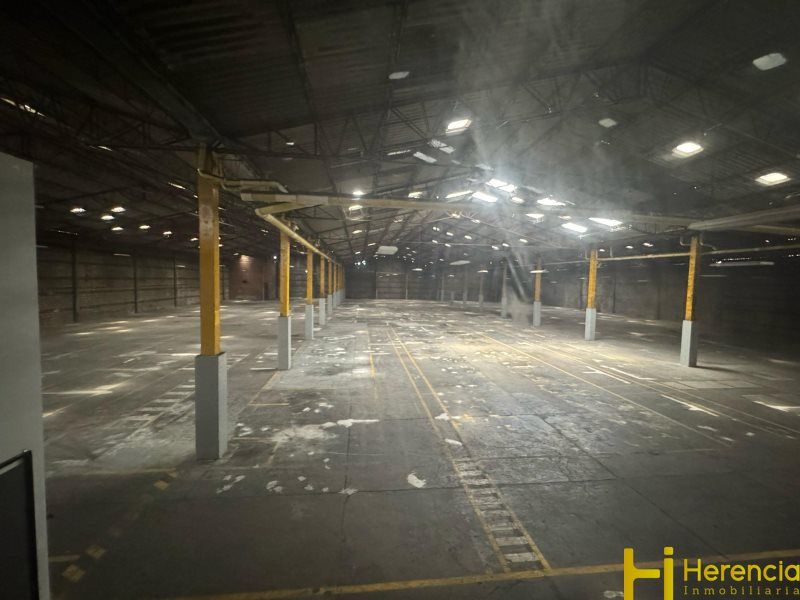 Bodega en arriendo Antioquia Itagüí Zona Industrial No 1 6000 m2 Habitaciones 0 Baños 6 Garajes 0 Precio $180000000
