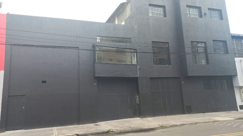 Bodega en arriendo Cundinamarca Bogotá Jorge Eliécer Gaitán 752 m2 Habitaciones 0 Baños 2 Garajes 2 Precio $16500000
