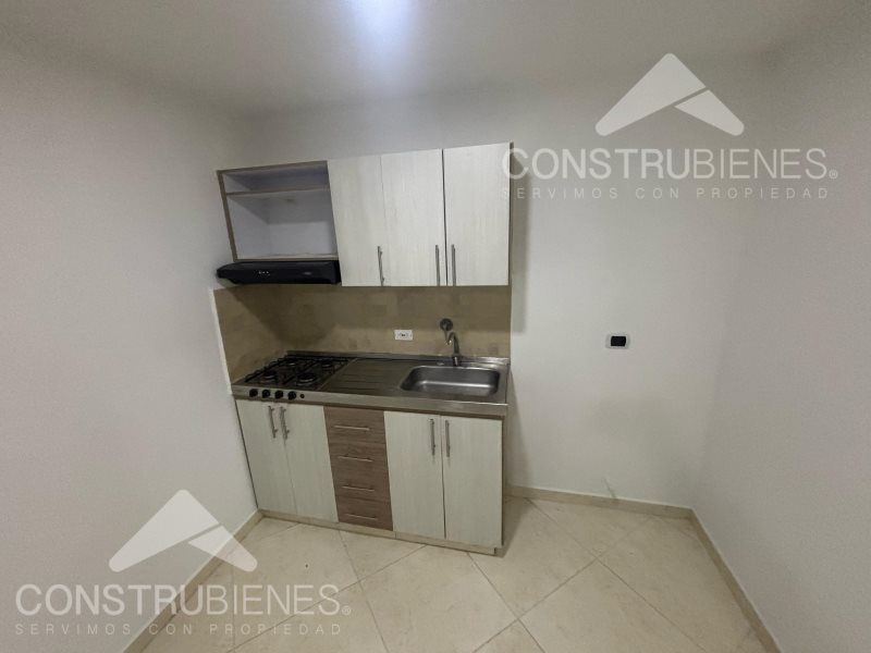 Apartaestudio en arriendo Antioquia Envigado El Portal 35 m2 Habitaciones 1 Baños 1 Garajes 0 Precio $2000000