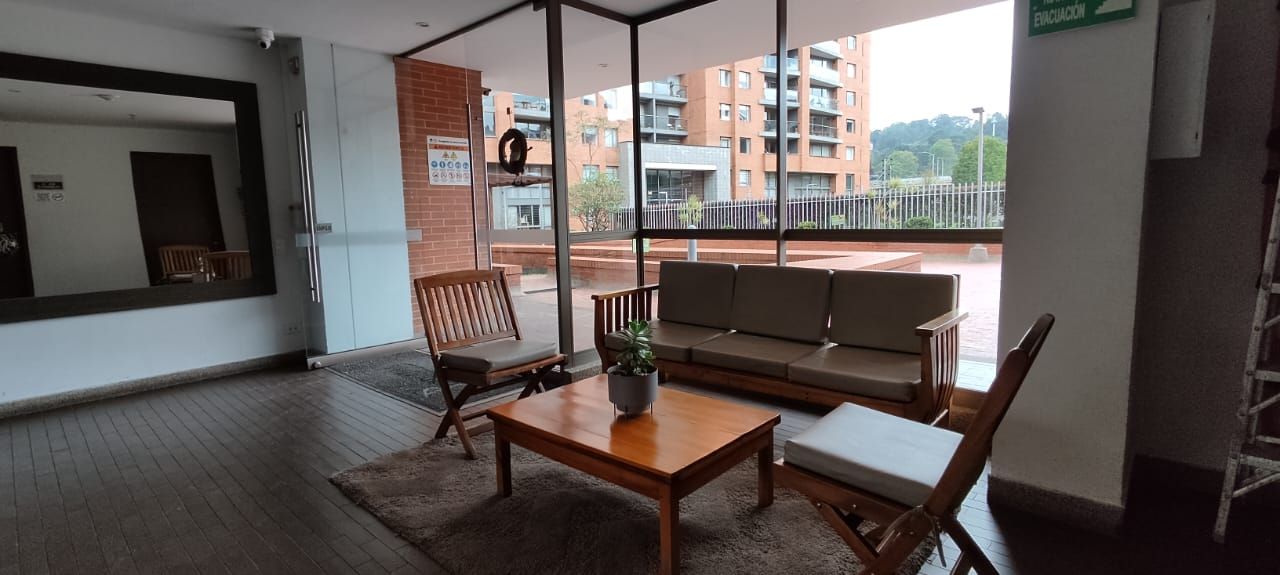 Apartamento en venta Cundinamarca Bogotá Cr Quintas Del Recreo Et V 120 m2 Habitaciones 3 Baños 2 Garajes 2 Precio $750000000