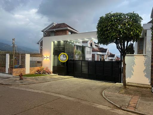 Casa en venta Santander Bucaramanga Lagos Del Cacique 157 m2 Habitaciones 4 Baños 4 Garajes 2 Precio $1200000000