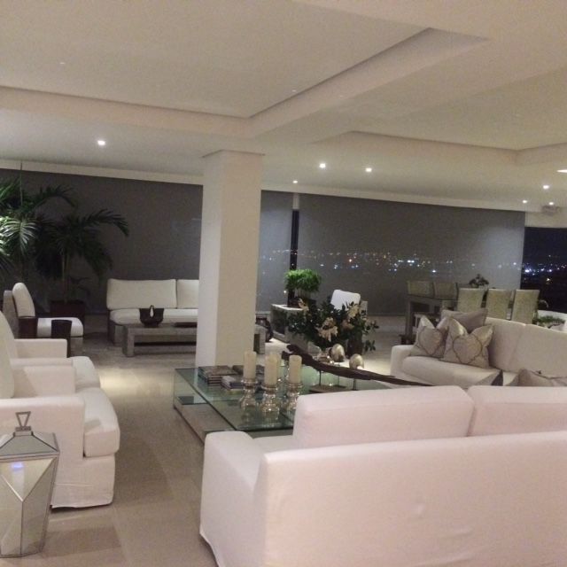 Apartamento en arriendo Valle Del Cauca Cali Granada 285 m2 Habitaciones 3 Baños 4 Garajes 3 Precio $8500000