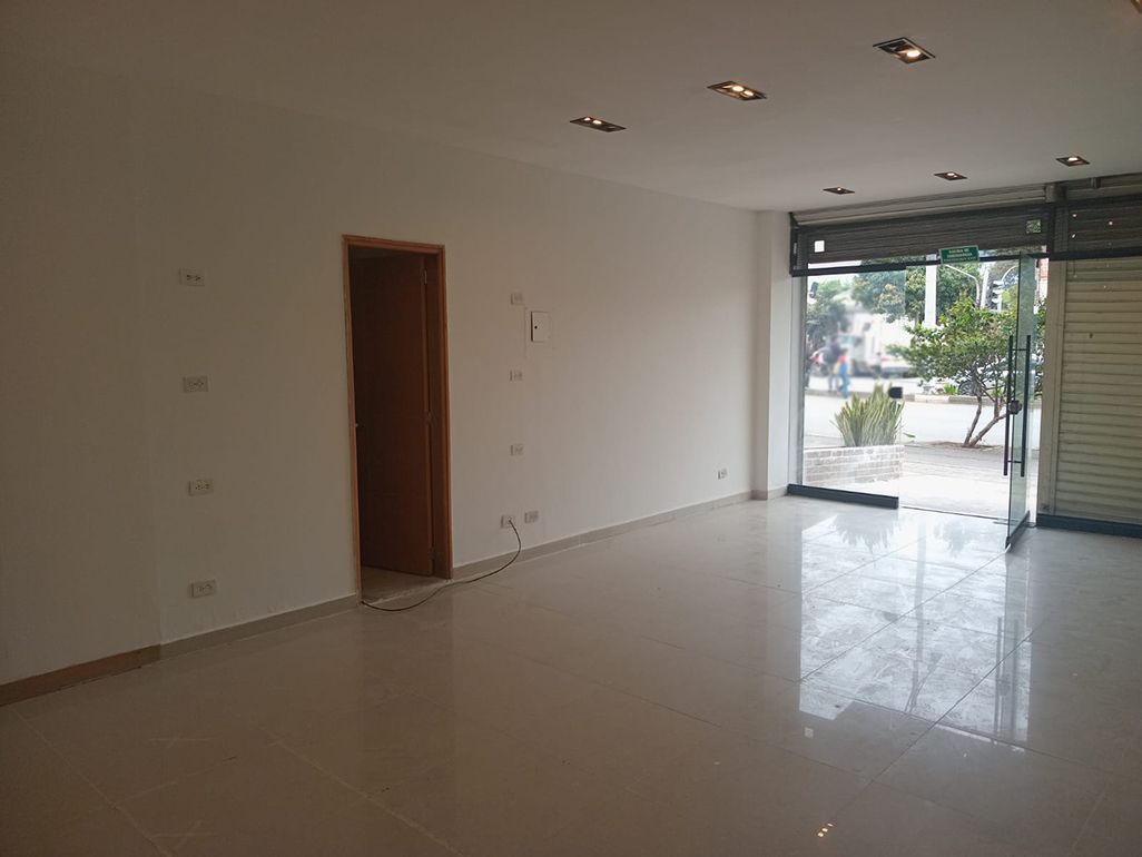 Local en venta Antioquia Sabaneta Vereda Cañaveralejo 52 m2 Habitaciones 0 Baños 1 Garajes 0 Precio $770000000