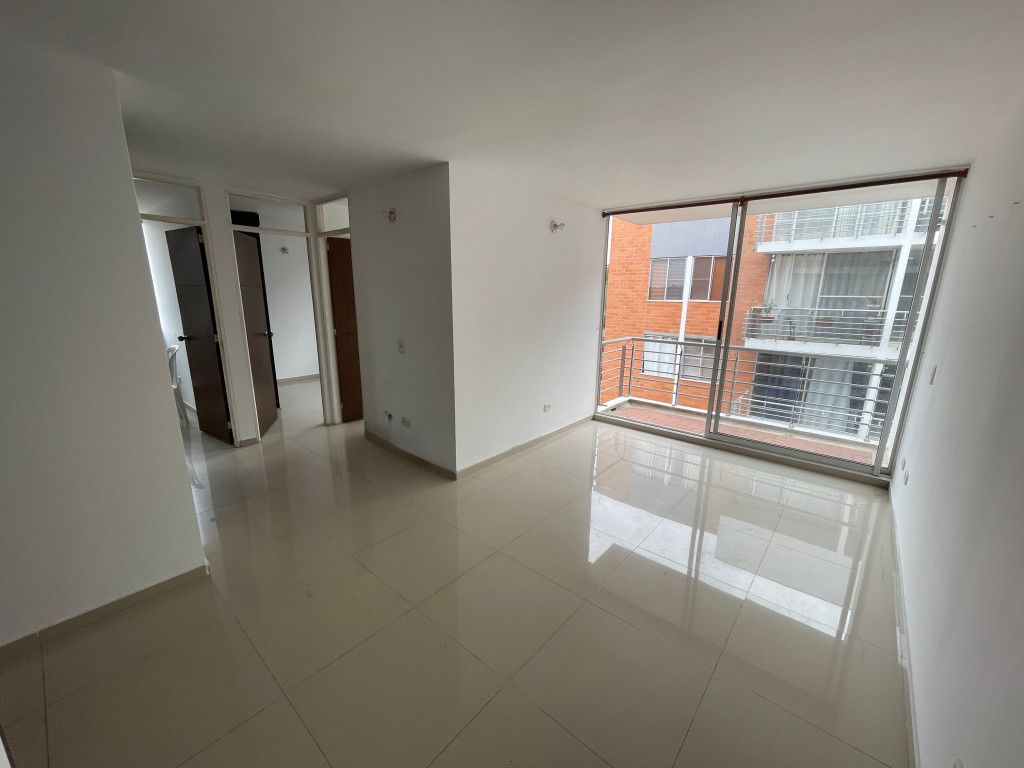 Apartamento en arriendo Valle Del Cauca Cali Ciudad Real 60 m2 Habitaciones 2 Baños 2 Garajes 0 Precio $1100000