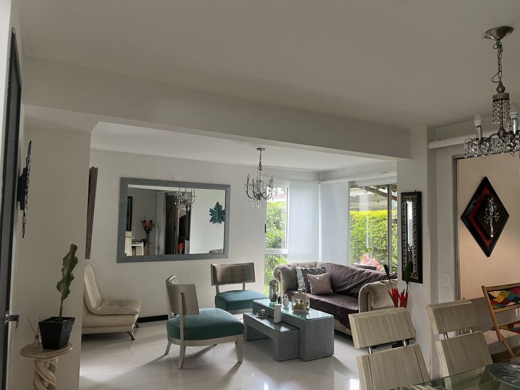 Casa en venta Valle Del Cauca Cali Parcelaciones Pance 150 m2 Habitaciones 4 Baños 4 Garajes 2 Precio $700000000