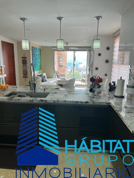 Apartamento en venta Antioquia Envigado Zona Centro 165 m2 Habitaciones 3 Baños 4 Garajes 1 Precio $1100000000