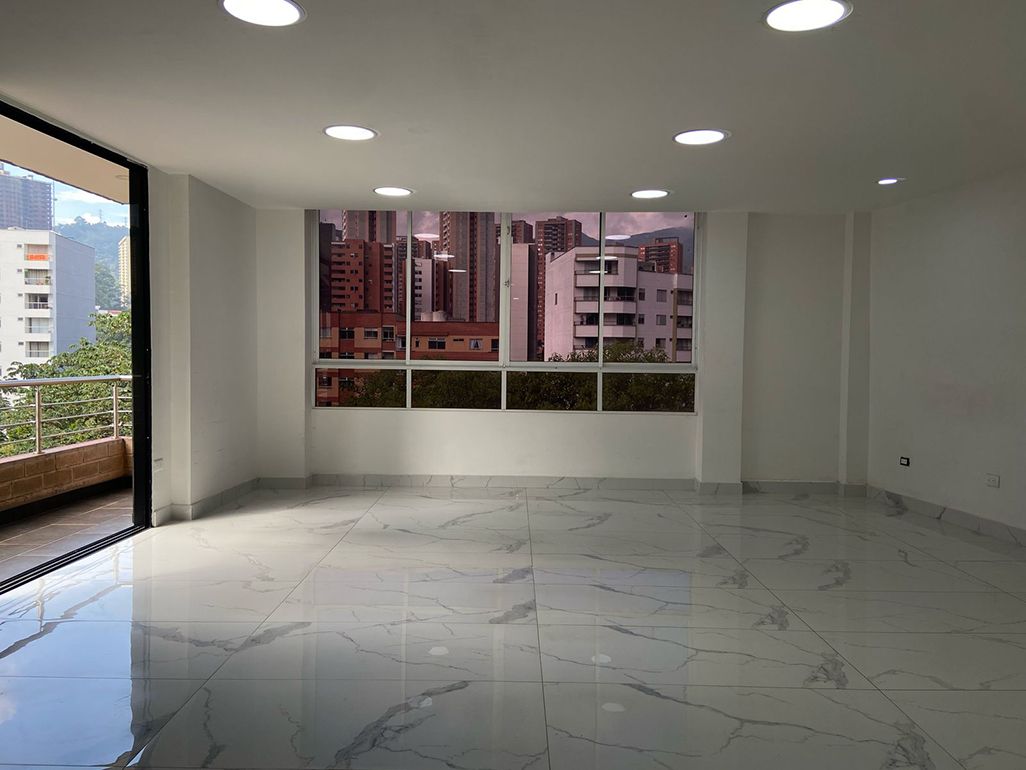 Casa en arriendo Antioquia Sabaneta Vegas De La Doctora 300 m2 Habitaciones 4 Baños 5 Garajes 2 Precio $6150000