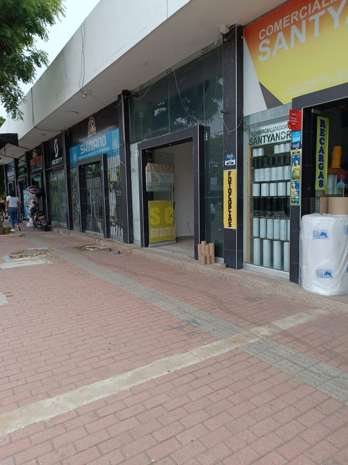 Local en arriendo Magdalena Santa Marta Centro 67 m2 Habitaciones 0 Baños 0 Garajes 0 Precio $3500000