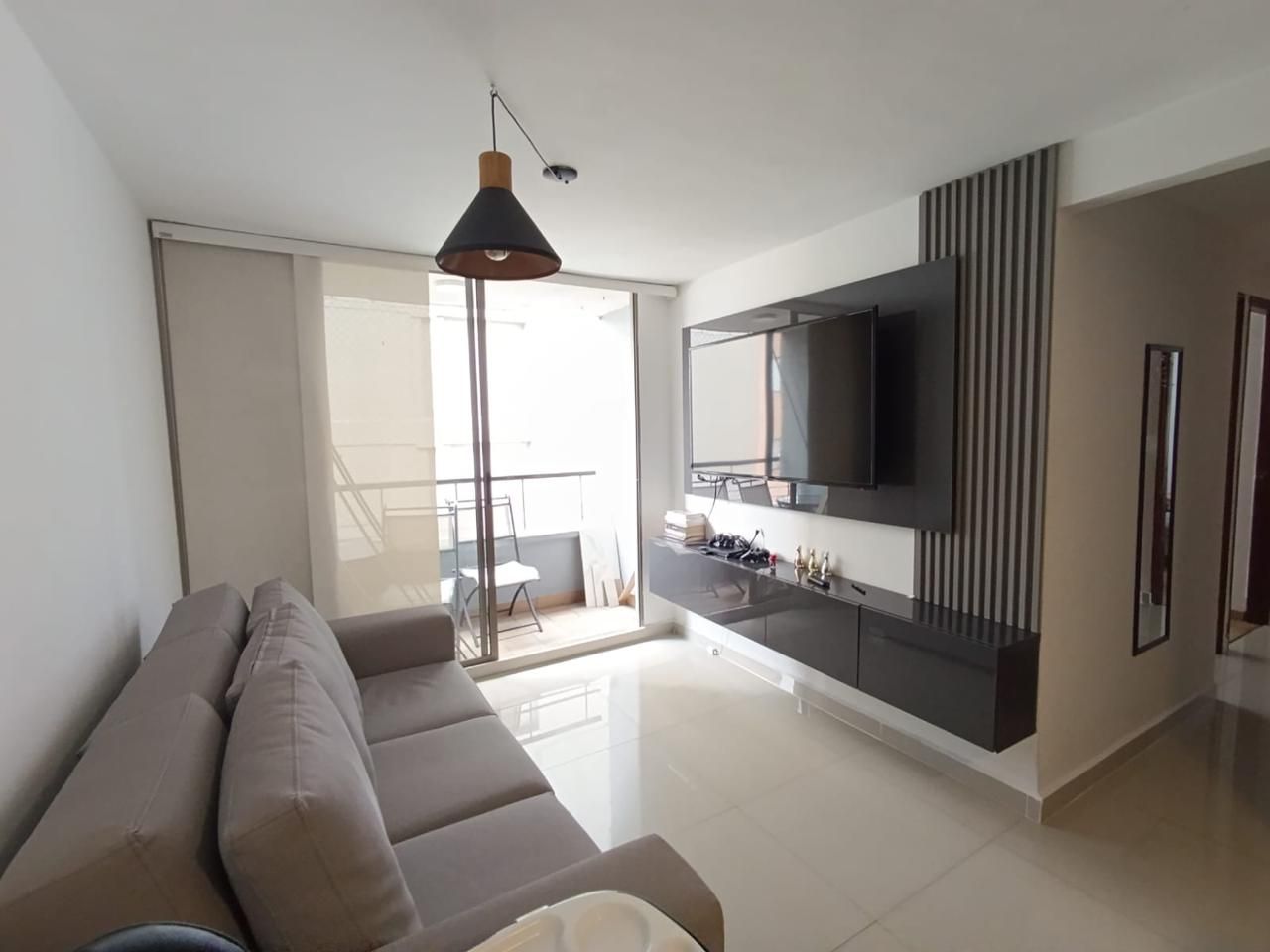 Apartamento en arriendo Antioquia Medellín San Joaquin 63 m2 Habitaciones 3 Baños 2 Garajes 1 Precio $2950000