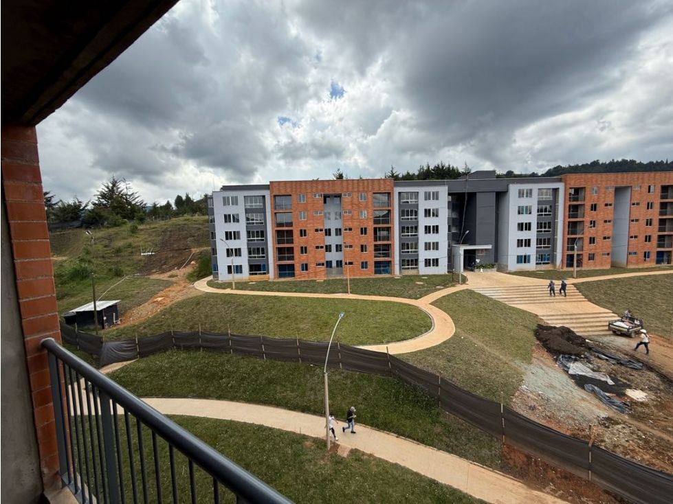 Apartamento en venta Antioquia La Ceja La Ceja 48 m2 Habitaciones 1 Baños 2 Garajes 0 Precio $210000000