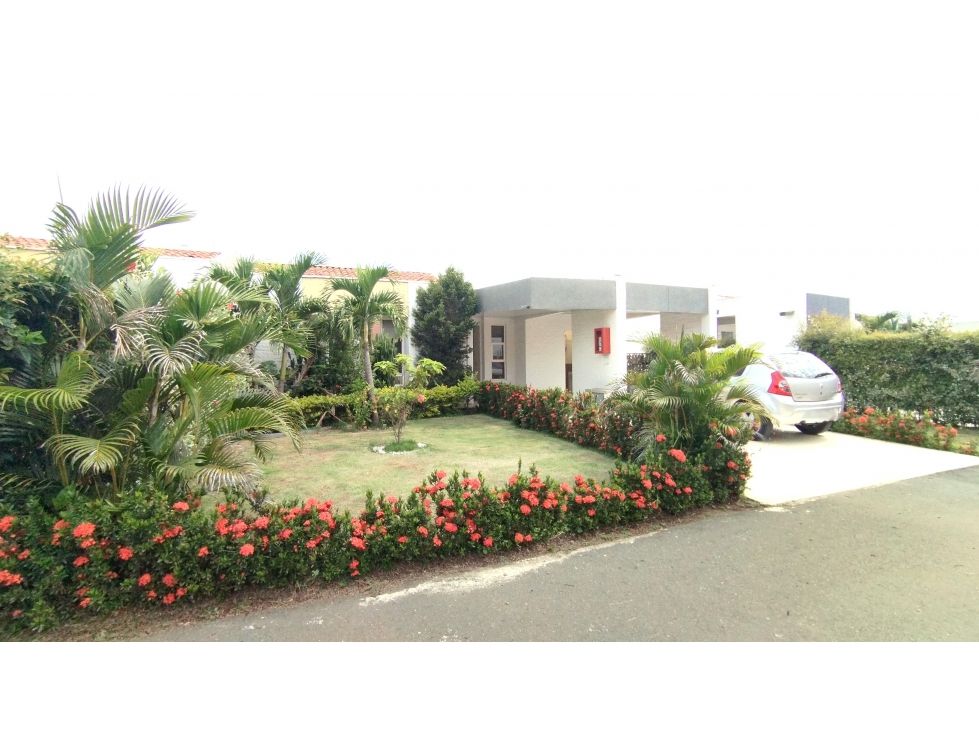 Casa en venta Valle Del Cauca Jamundí Juan De Ampudia 315 m2 Habitaciones 3 Baños 3 Garajes 4 Precio $650000000