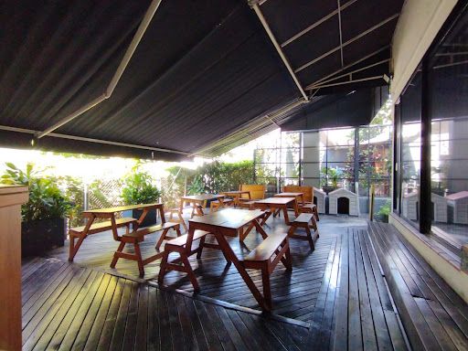 Casa en arriendo Antioquia Medellín Las Lomas No1 420 m2 Habitaciones 7 Baños 5 Garajes 7 Precio $30000000