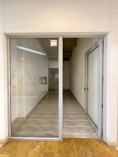 Local en arriendo Antioquia Medellín Bombona No1 18 m2 Habitaciones 0 Baños 0 Garajes 0 Precio $1800000