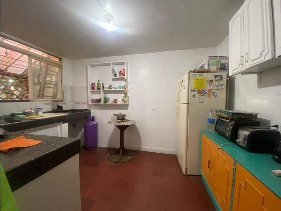 Casa en venta Antioquia Medellín Laureles 225 m2 Habitaciones 5 Baños 4 Garajes 1 Precio $1180000000